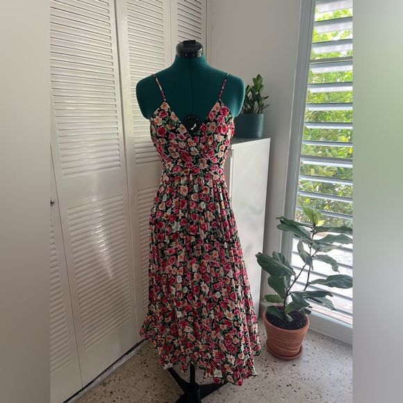 Sezane Floral Pink and Black Women's Dress - Picture 4 of 4